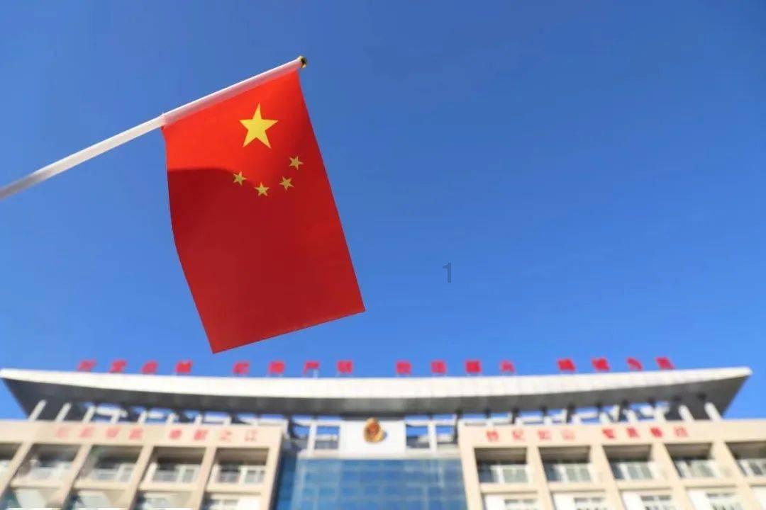 点燃的炸弹人