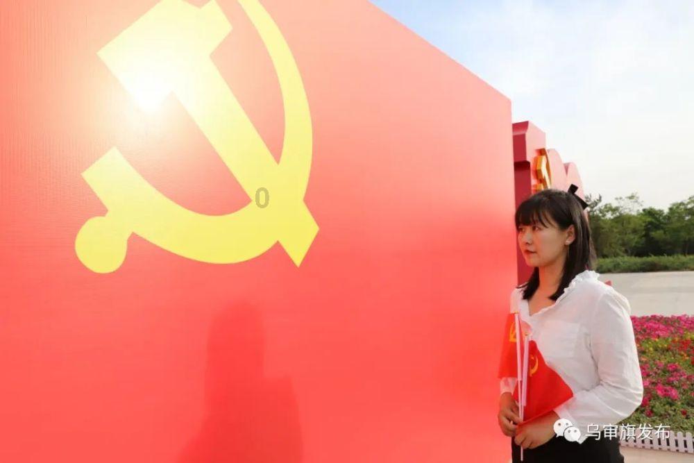 史上最贱小游戏之足球选关版