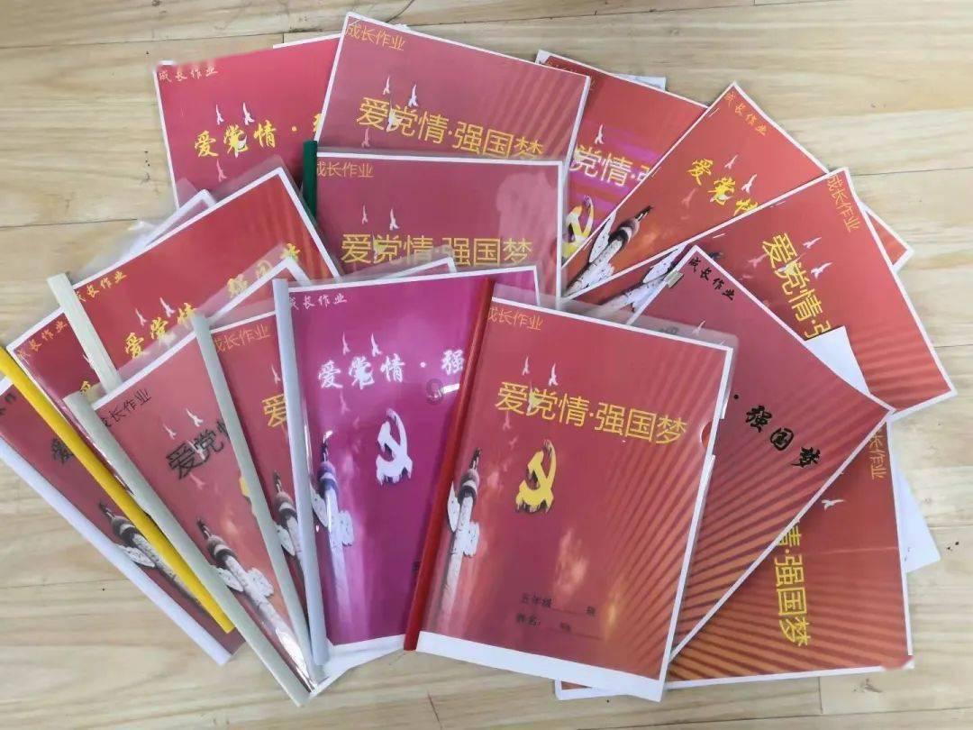 小猫钓鱼游戏龙王版有船