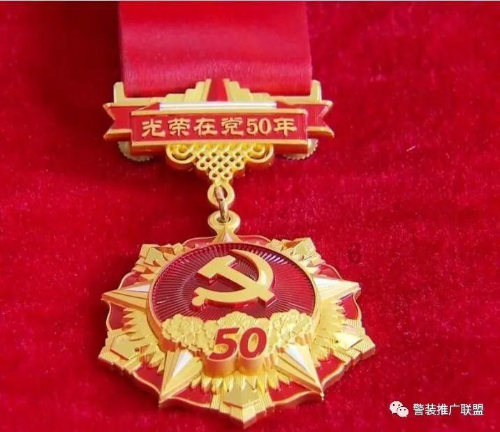 小猫钓鱼游戏龙王版有船
