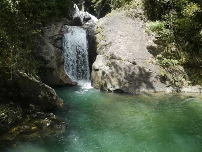 莫兰迪色系