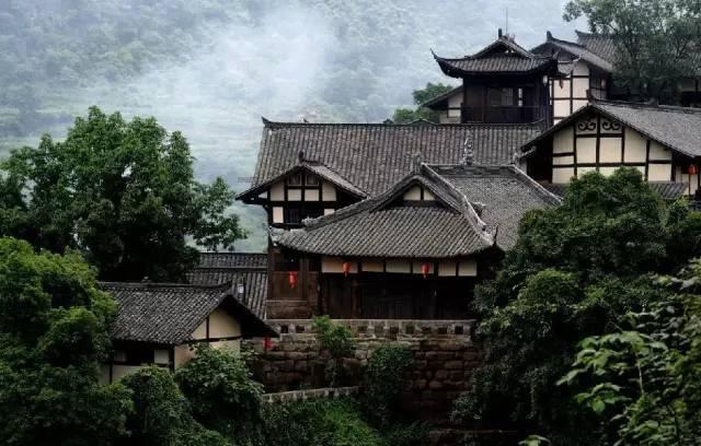 世界上两座水下皇陵，一座在洪泽湖底，一座在甘浦海底