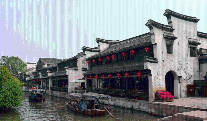 如何看待办公室恋情?